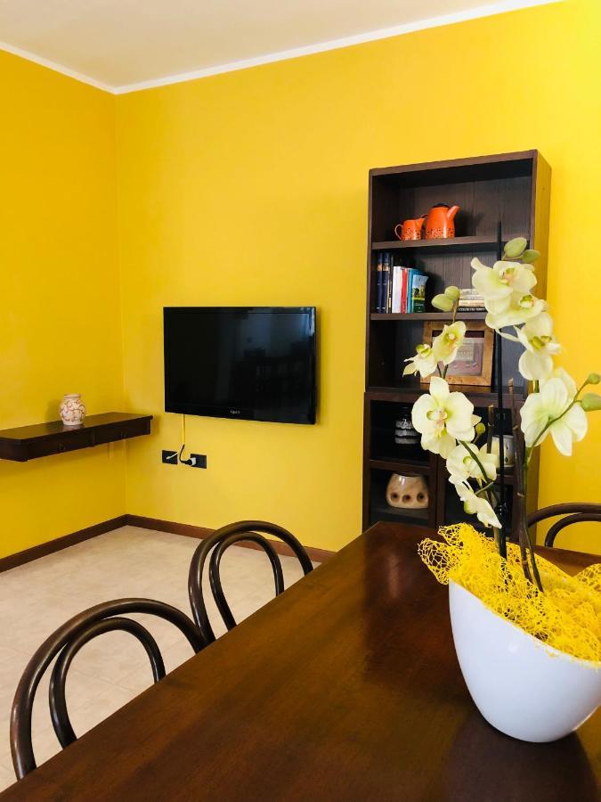 La Casa Sul Parco Apartment Valeggio sul Mincio Bagian luar foto